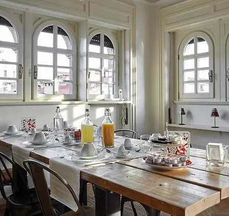 B&B Bonjour